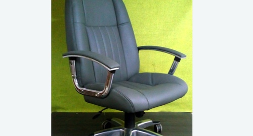 Перетяжка офисного кресла кожей. Анжеро-Судженск